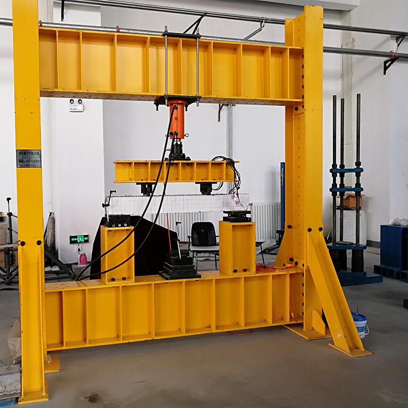 1638757865330234.jpg 結(jié)構(gòu)工程綜合加載試驗系統(tǒng)8.jpg